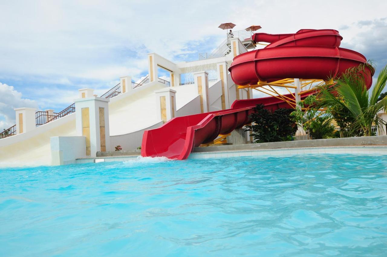 Lacqua Diroma Hotel Com Parque Aquatico 24 Horas Калдас Новас Екстериор снимка