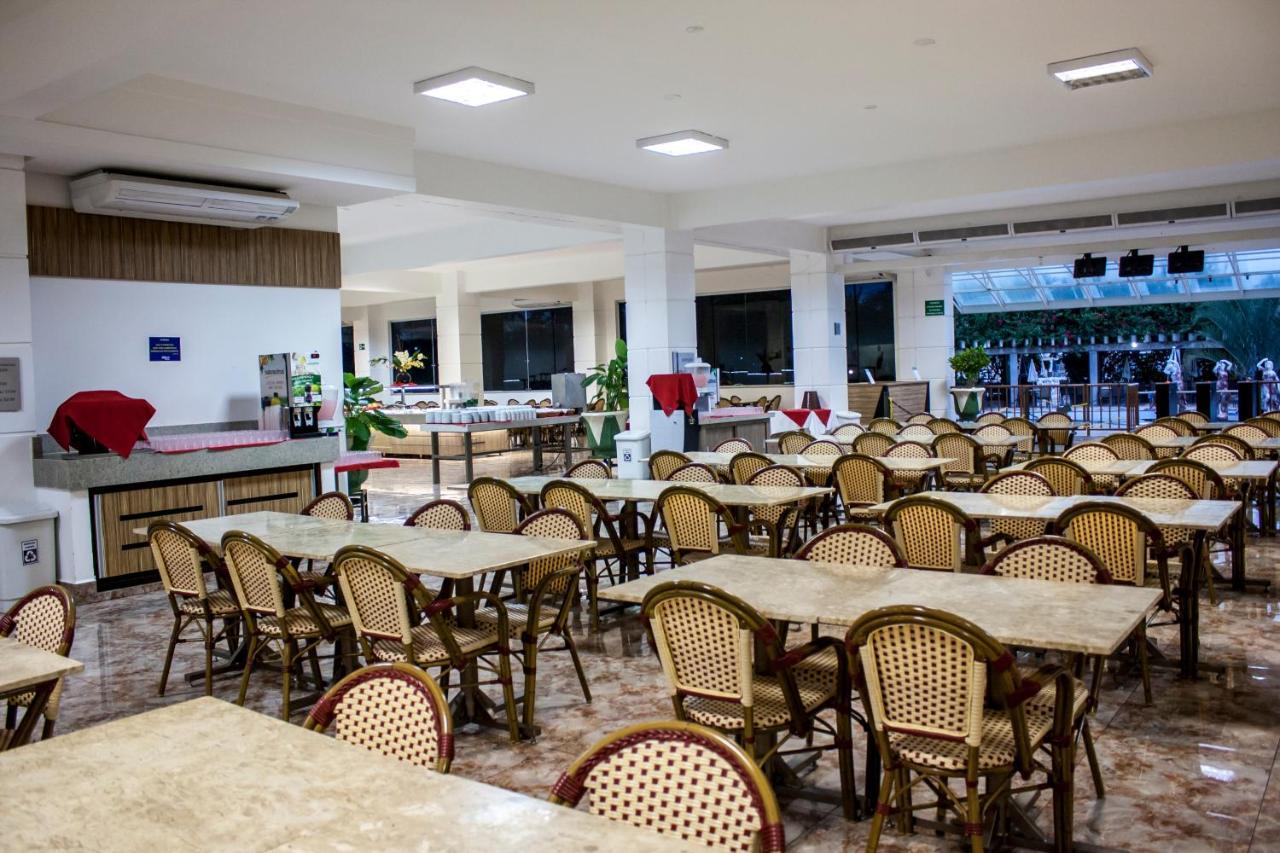 Lacqua Diroma Hotel Com Parque Aquatico 24 Horas Калдас Новас Екстериор снимка